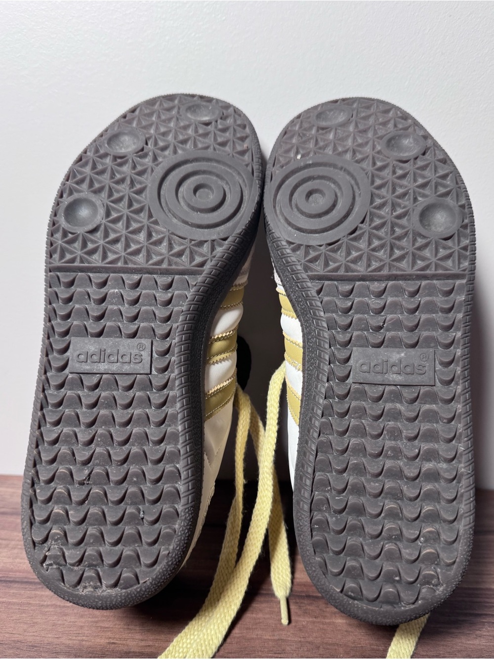 Wales Bonner Men’s Cream & Yellow Low-Top Sneakers - Picture 5 of 6